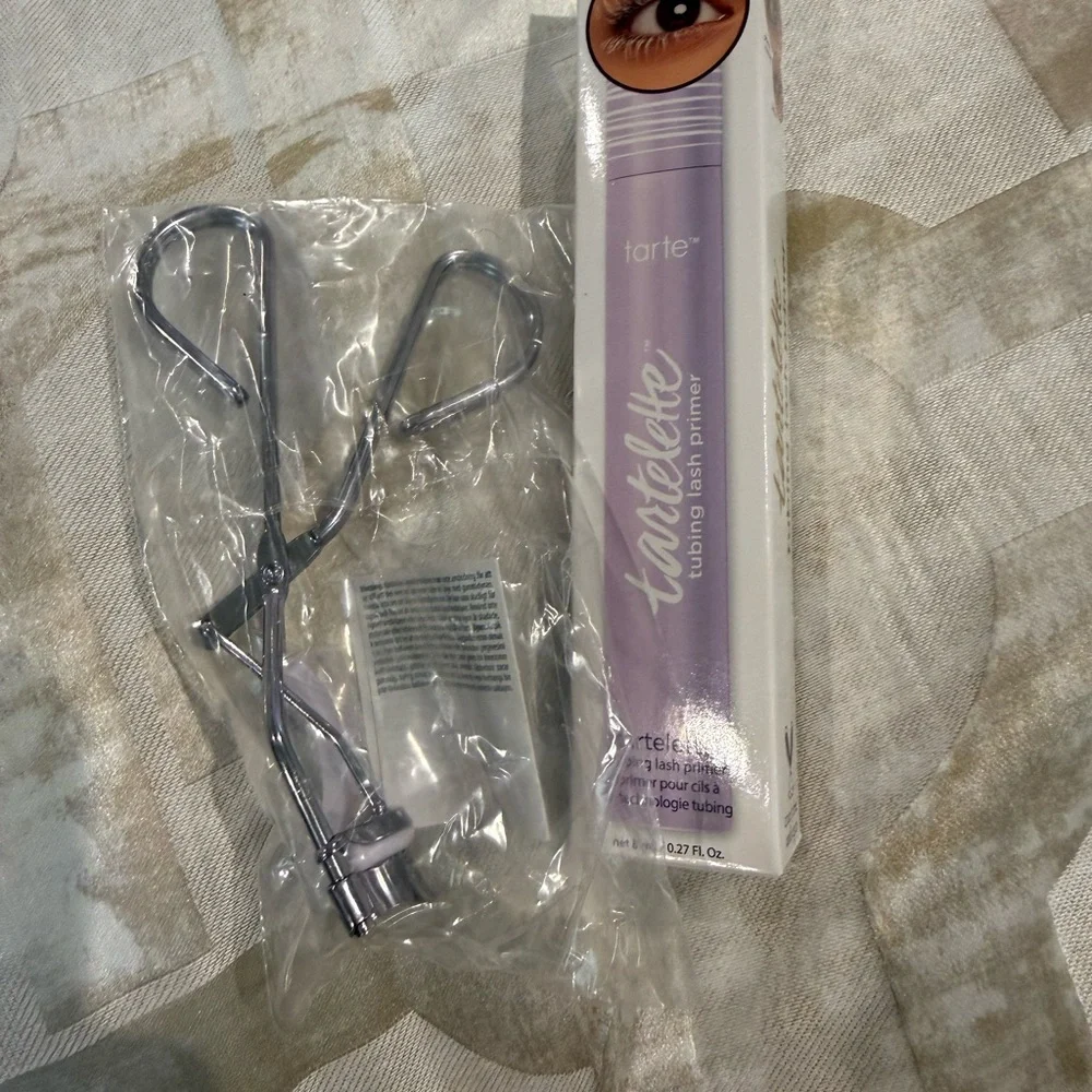 Tarte Tubing Lash Primer – Tarte & Silver Eyelash Curler Bundle - Picture 1 of 11
